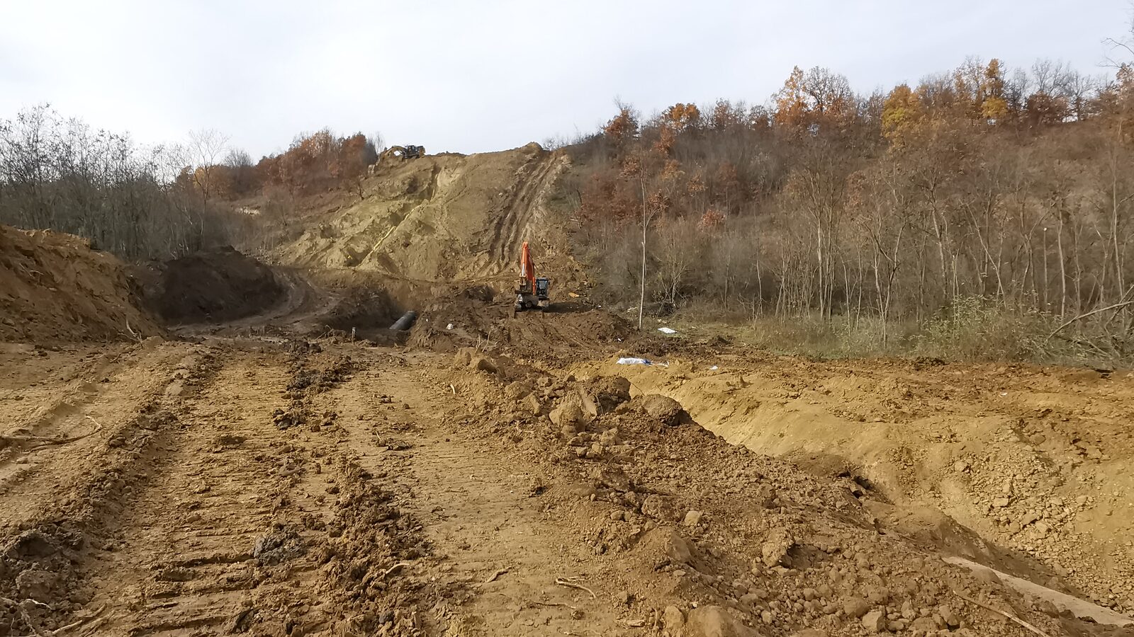 Изкопни работи по трасето на Северен магистрален газопровод